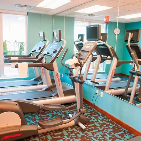 Fairfield Inn & Suites By Marriott Springfield Northampton/Amherst Екстер'єр фото
